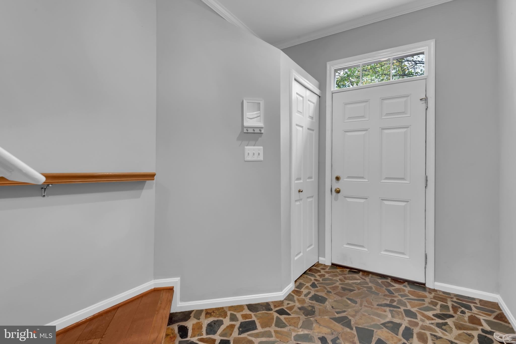 8195 POINSETT Terrace – photo 3
