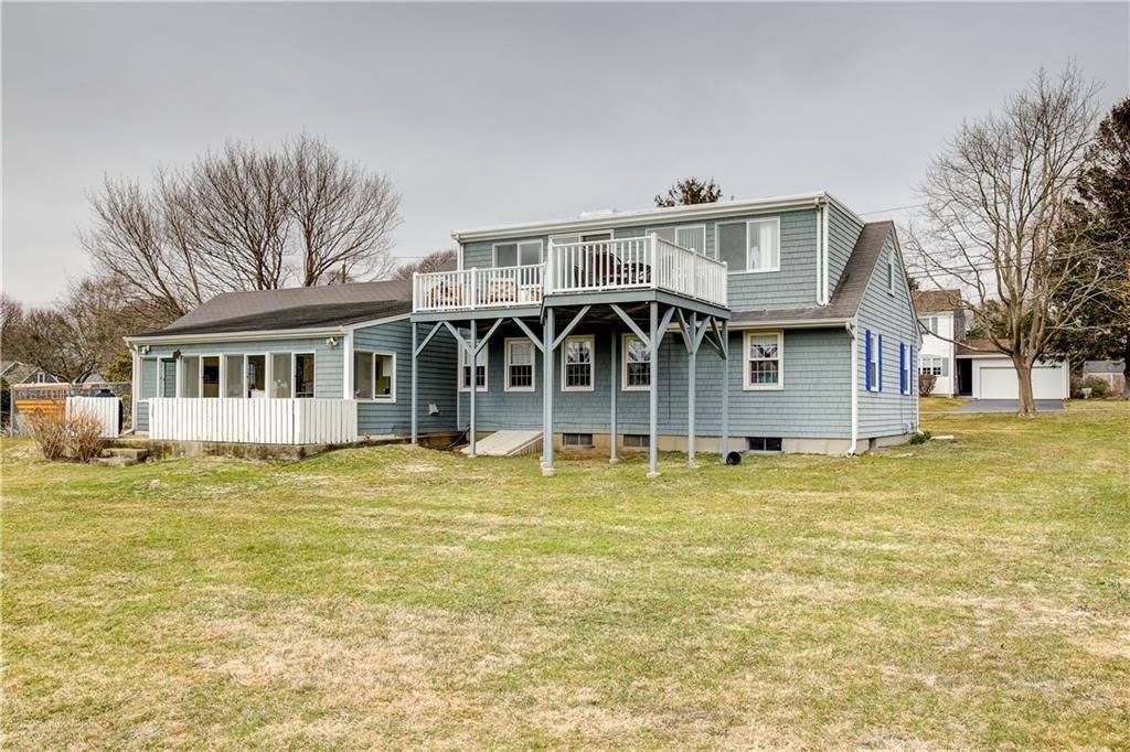 16 South Drive – photo 2