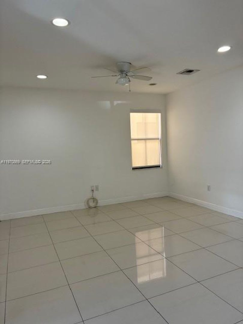 8848 NW 101st Place, Doral, FL 33178 – photo 3