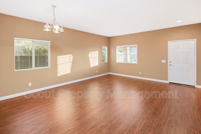 32981 Vine Street – photo 4