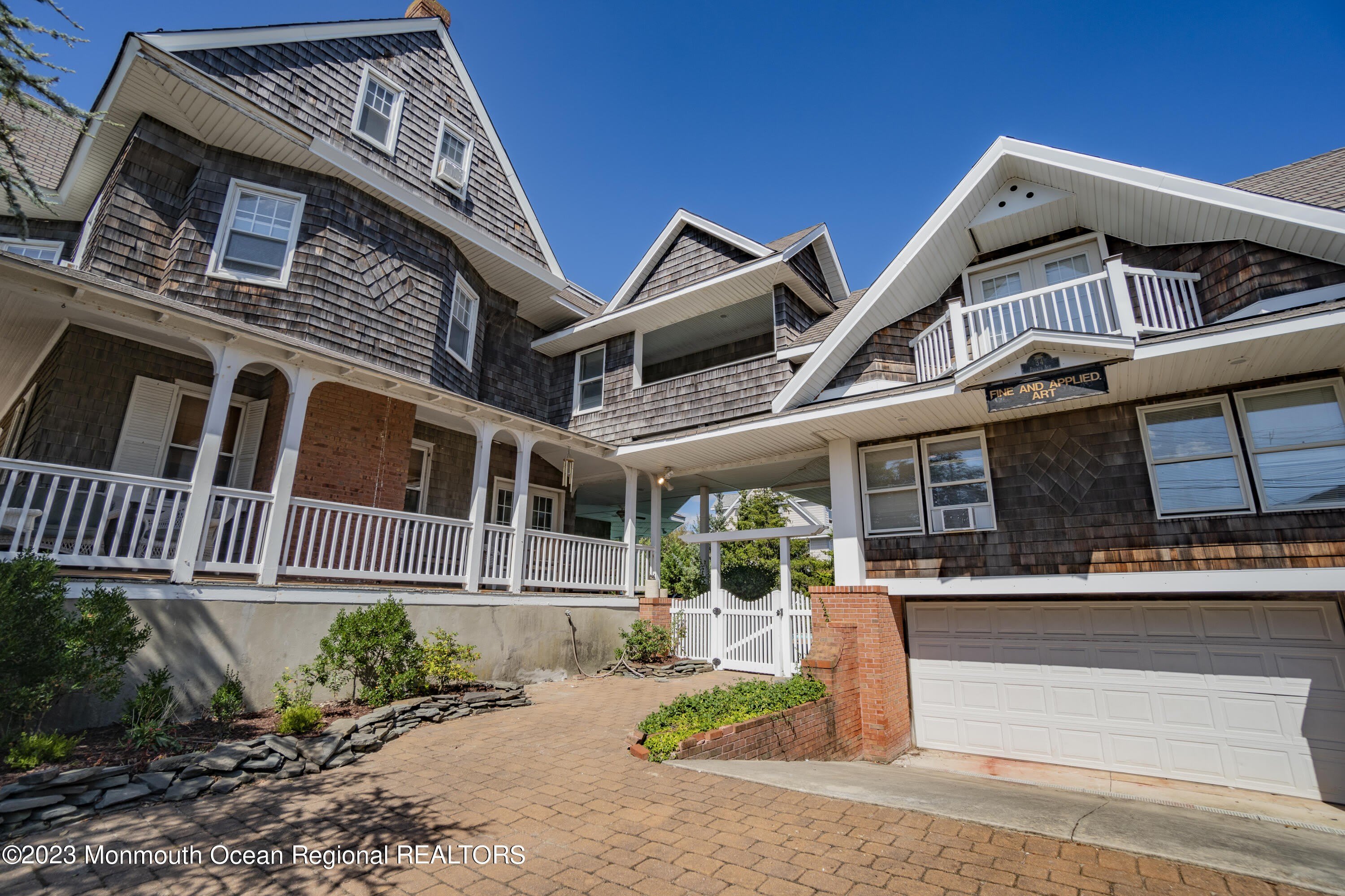 34 4th Avenue – photo 4