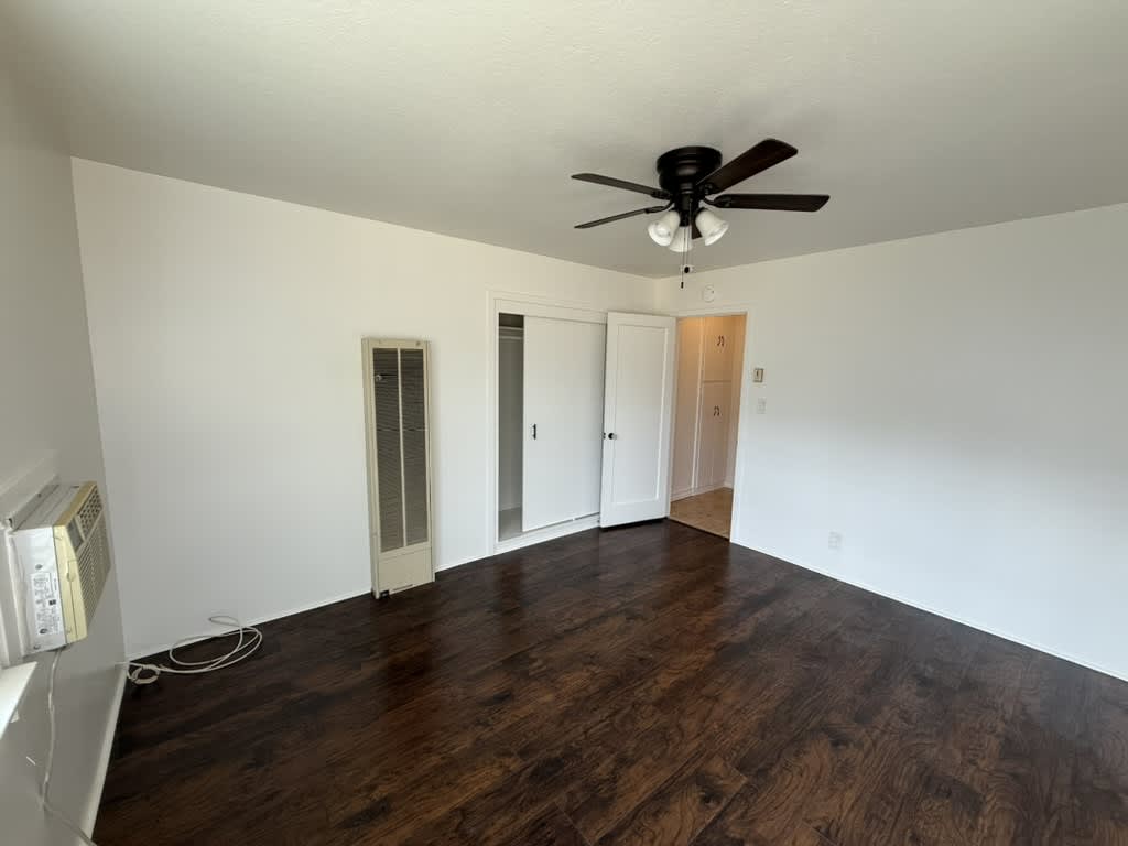 78 Oak St – photo 5