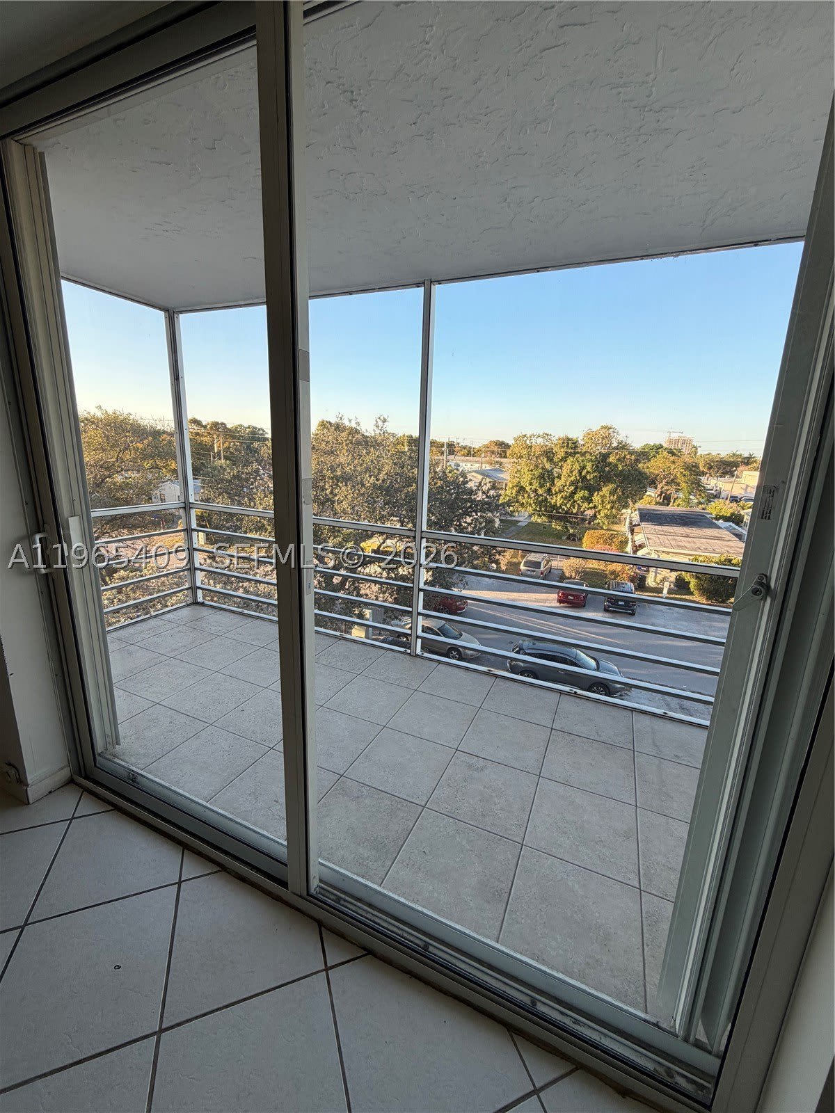 1830 Dixieanna St – photo 2