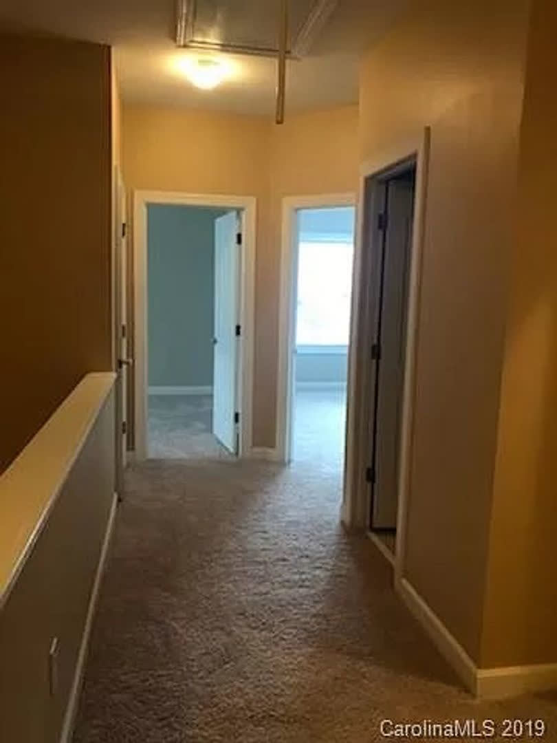 Room in 3 Bedroom Home at Priory Ct – photo 2