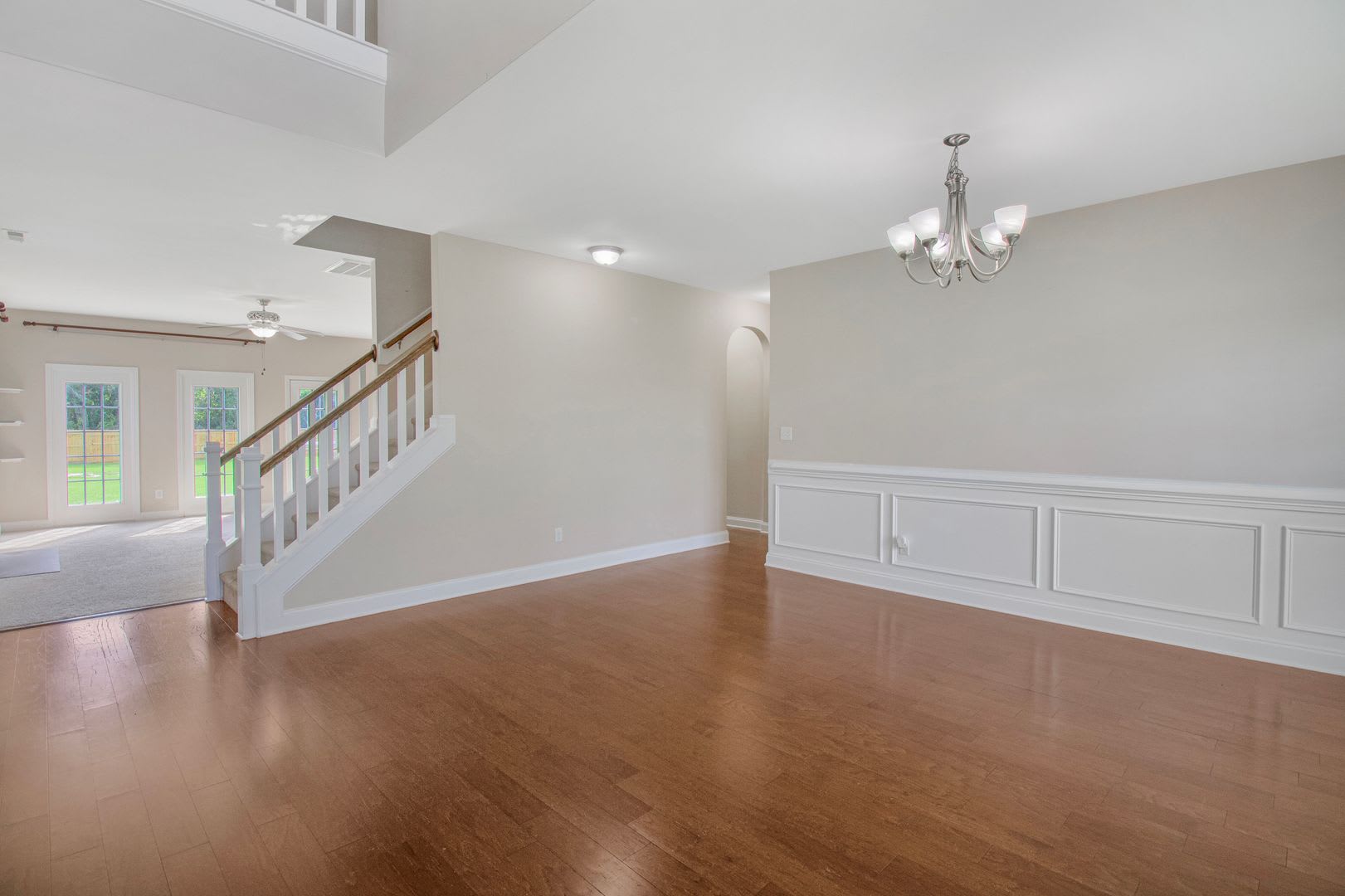 Huge 6 Bedroom Home In The Bluffs On The New River – photo 3