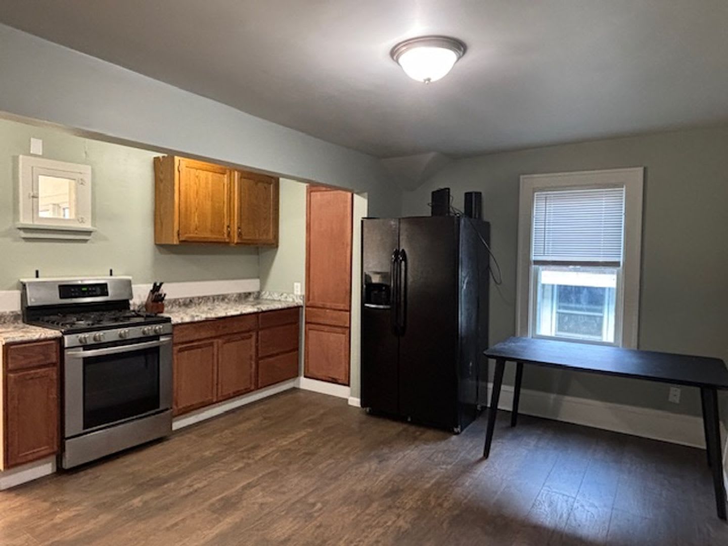 726 Wilson Ave – photo 2