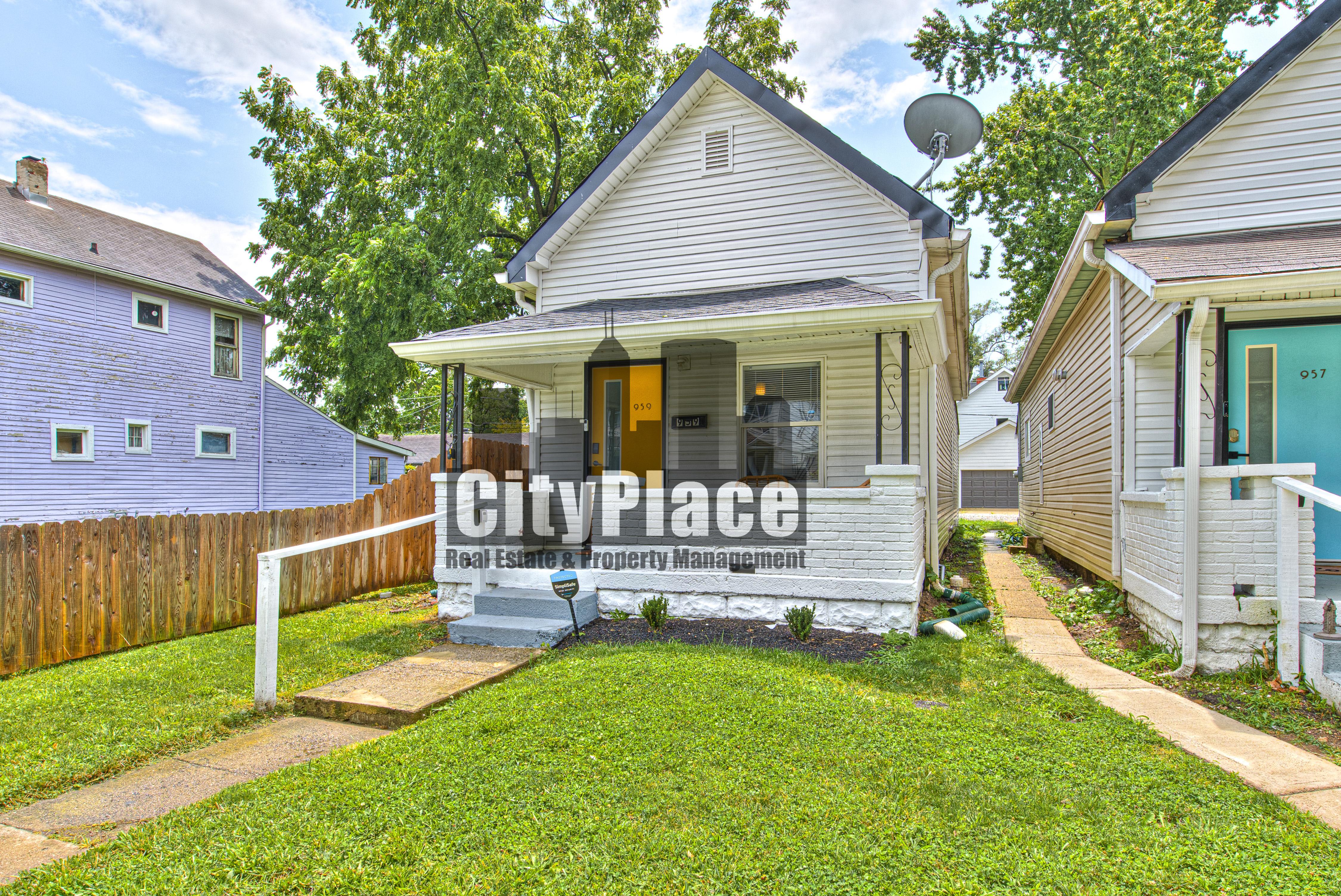 959 Lexington Ave – photo 1