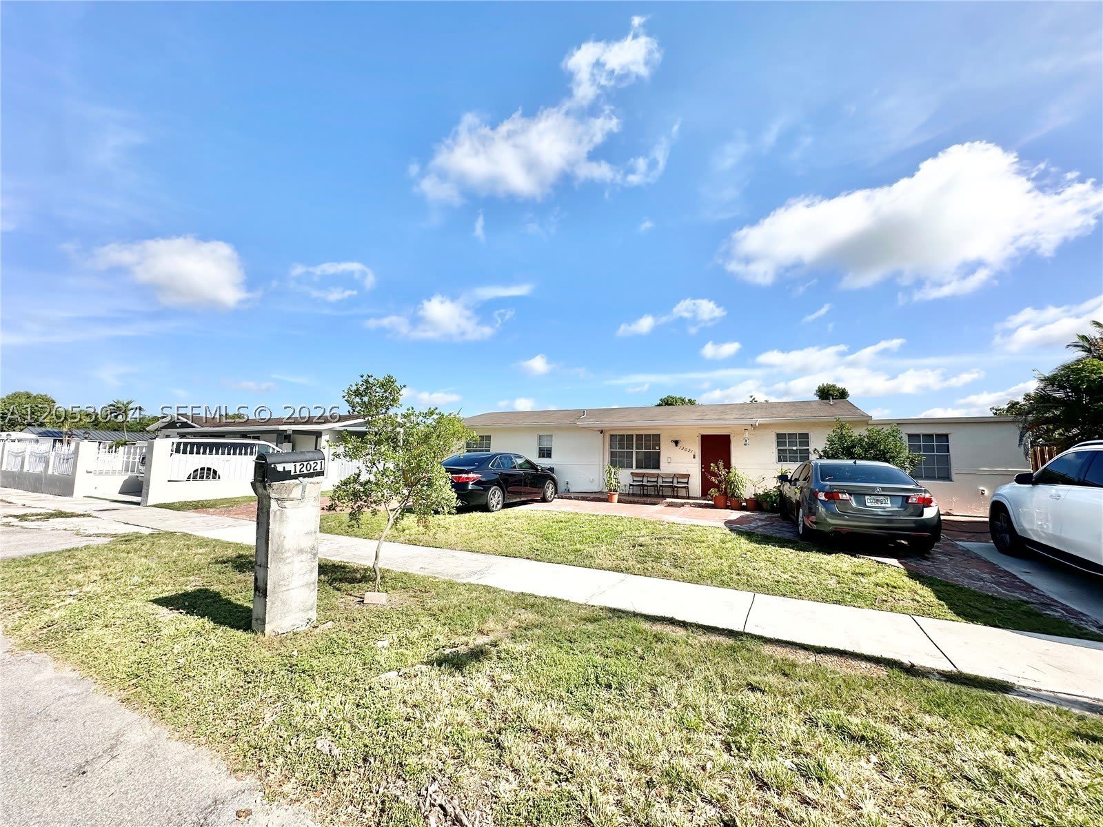 12021 SW 191st St – photo 1
