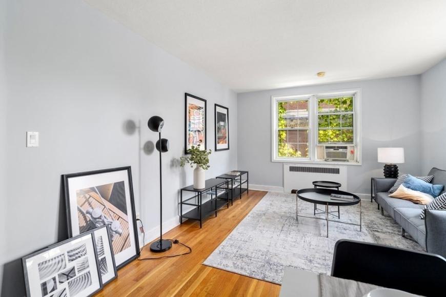 50 Follen St. – photo 3