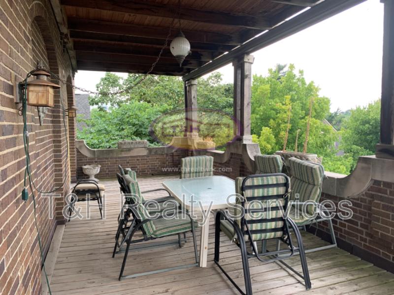 1827 North Talbott Street – photo 3