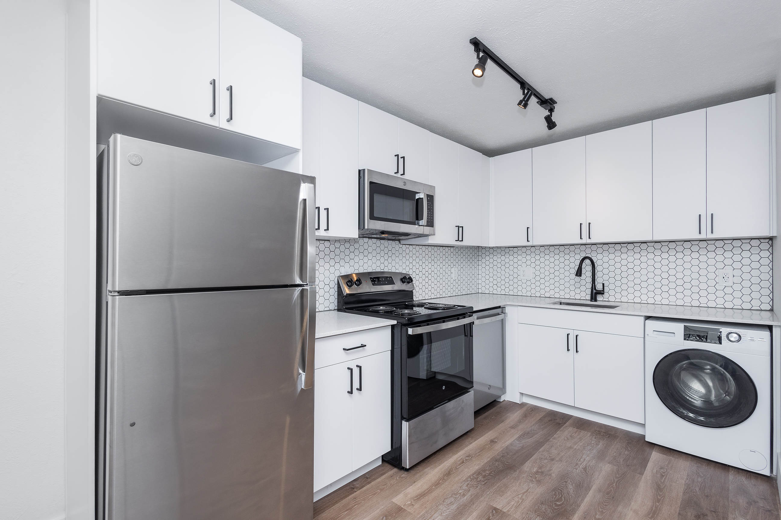Marion Street Apartments – photo 1
