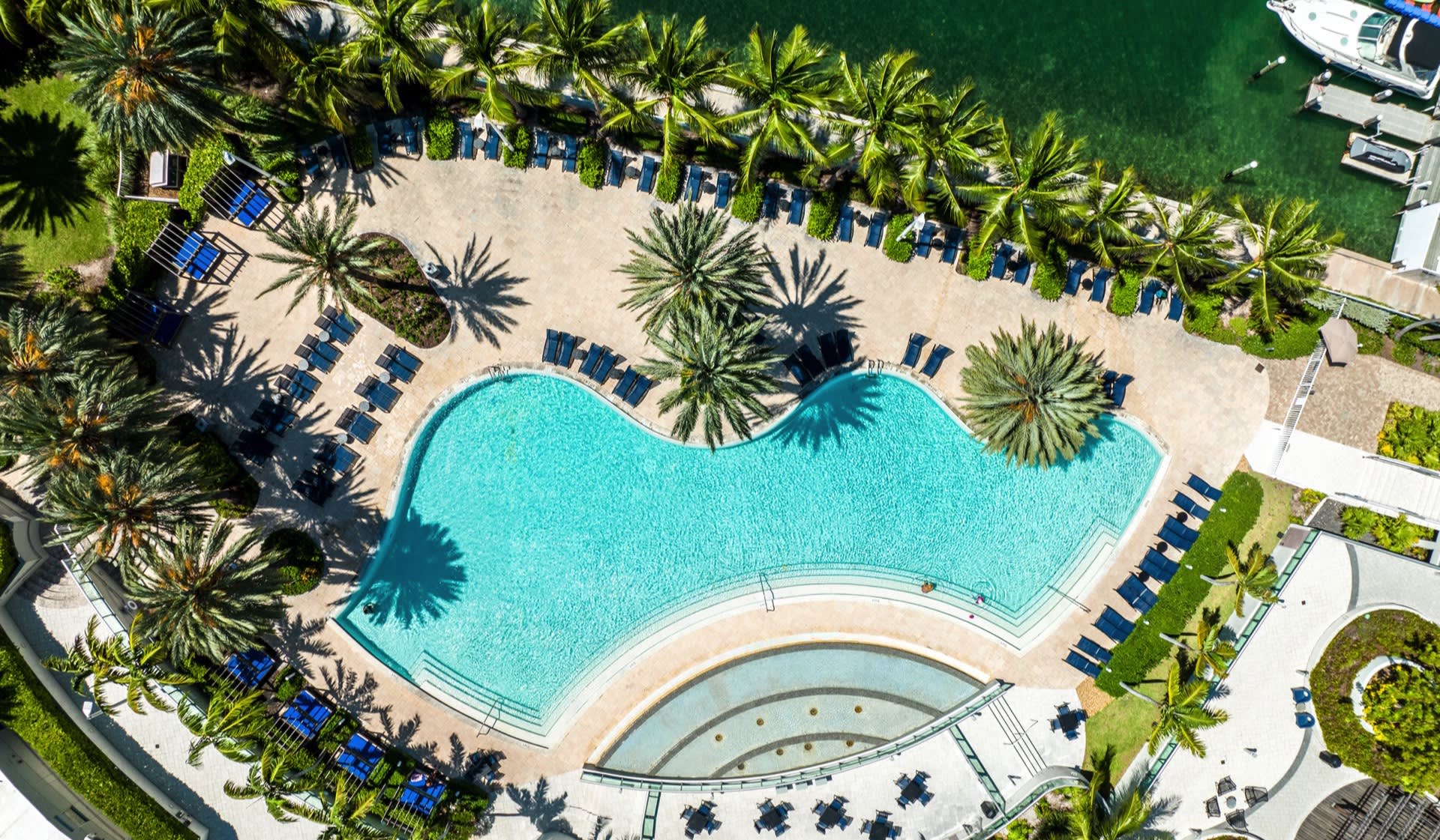 Flamingo South Beach – photo 1