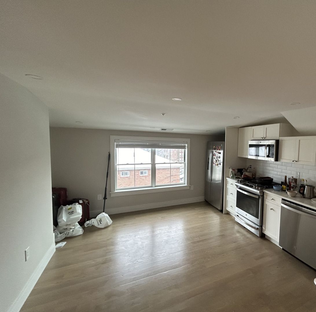 Discover the ridiculous renovations including a 'metal-object in the... – photo 1