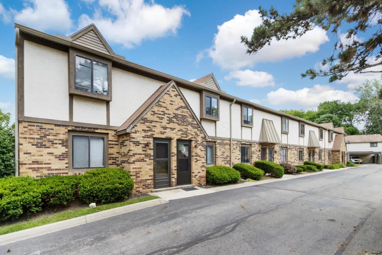 3232 Summerdale Ln – photo 2