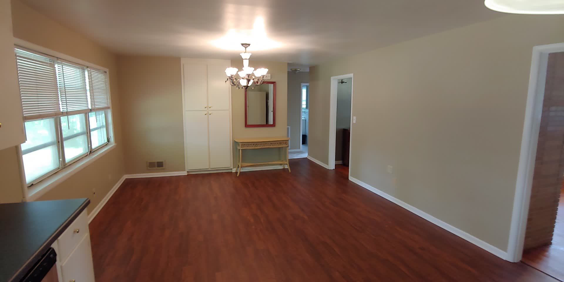 Nice 2 bedroom 2 Bath Home in Northport – photo 4