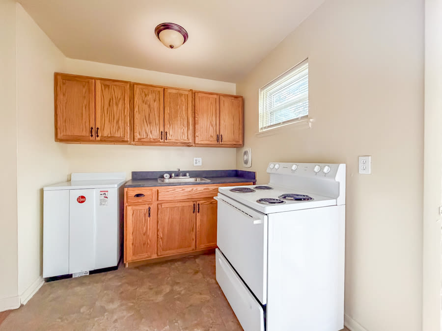 2547 Noel St – photo 4