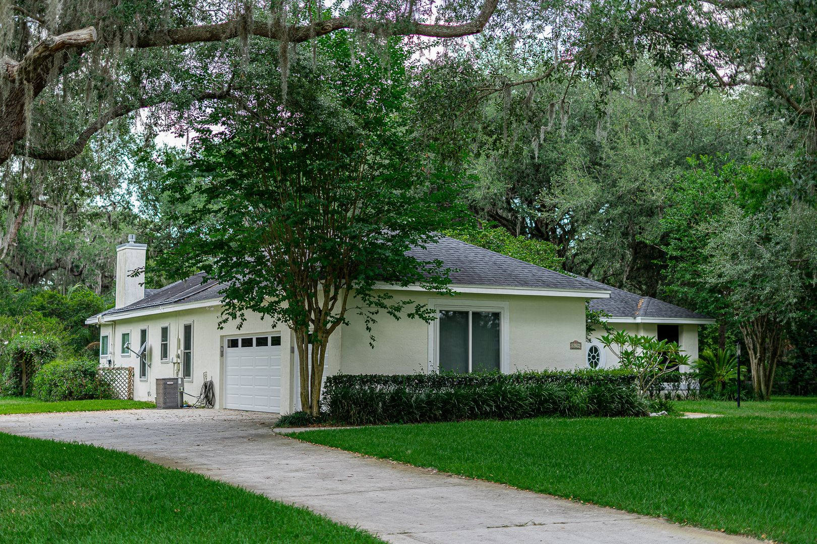 Beautiful 3 3 Pool Home In Gated Community W Lake Access – photo 2