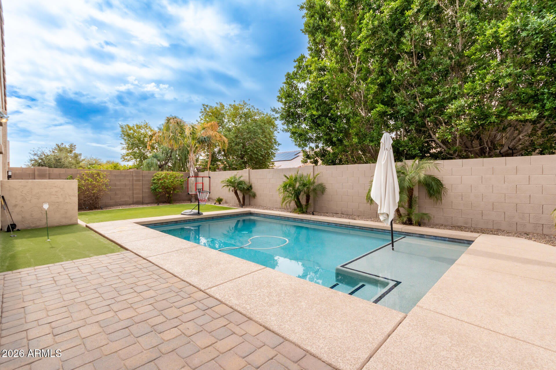 15866 N 76Th Avenue – photo 3