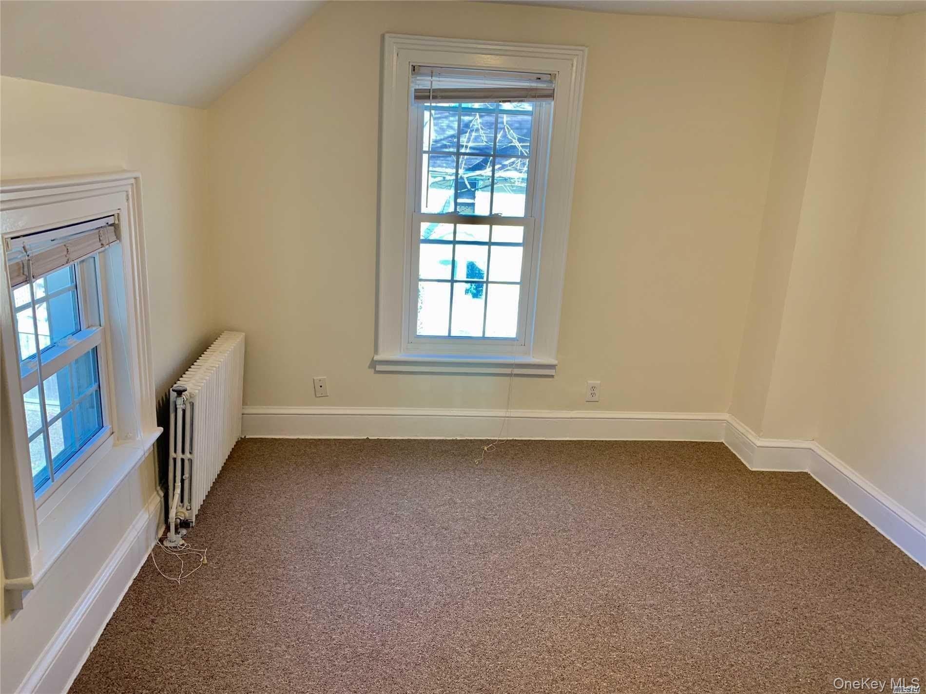 63 West Neck Road – photo 5