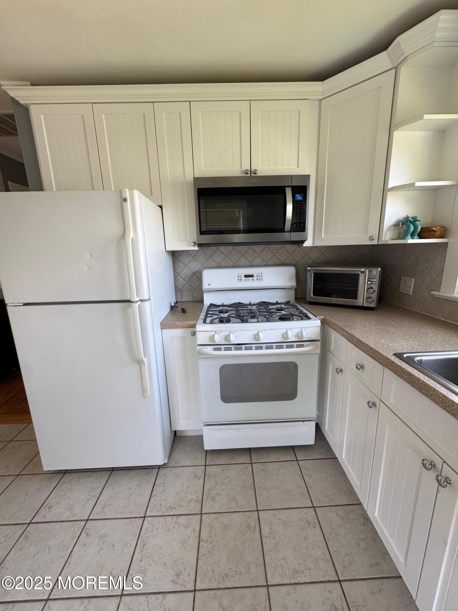 606 Ocean Road – photo 4