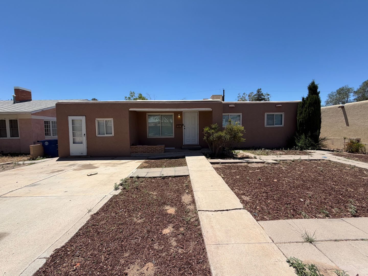 Quaint 4 Bedroom 2 Bathroom Home In The NE! – photo 1