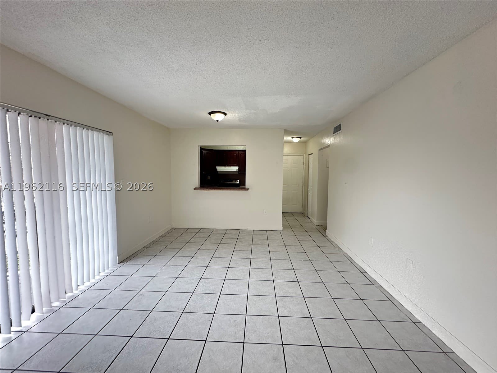 1008 NW 45th Ave – photo 3