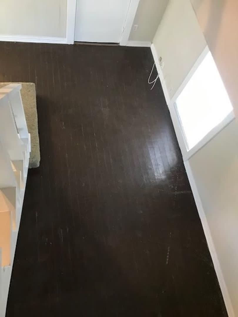 1 Bedroom Garage Apartment On Austin Avenue – photo 3