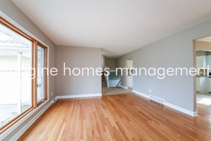 33370 Outley Park Drive – photo 5