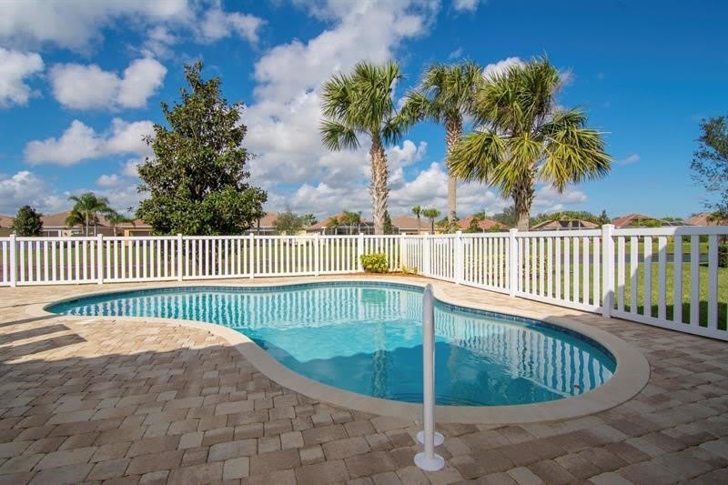 5254 Eleuthra Circle – photo 1