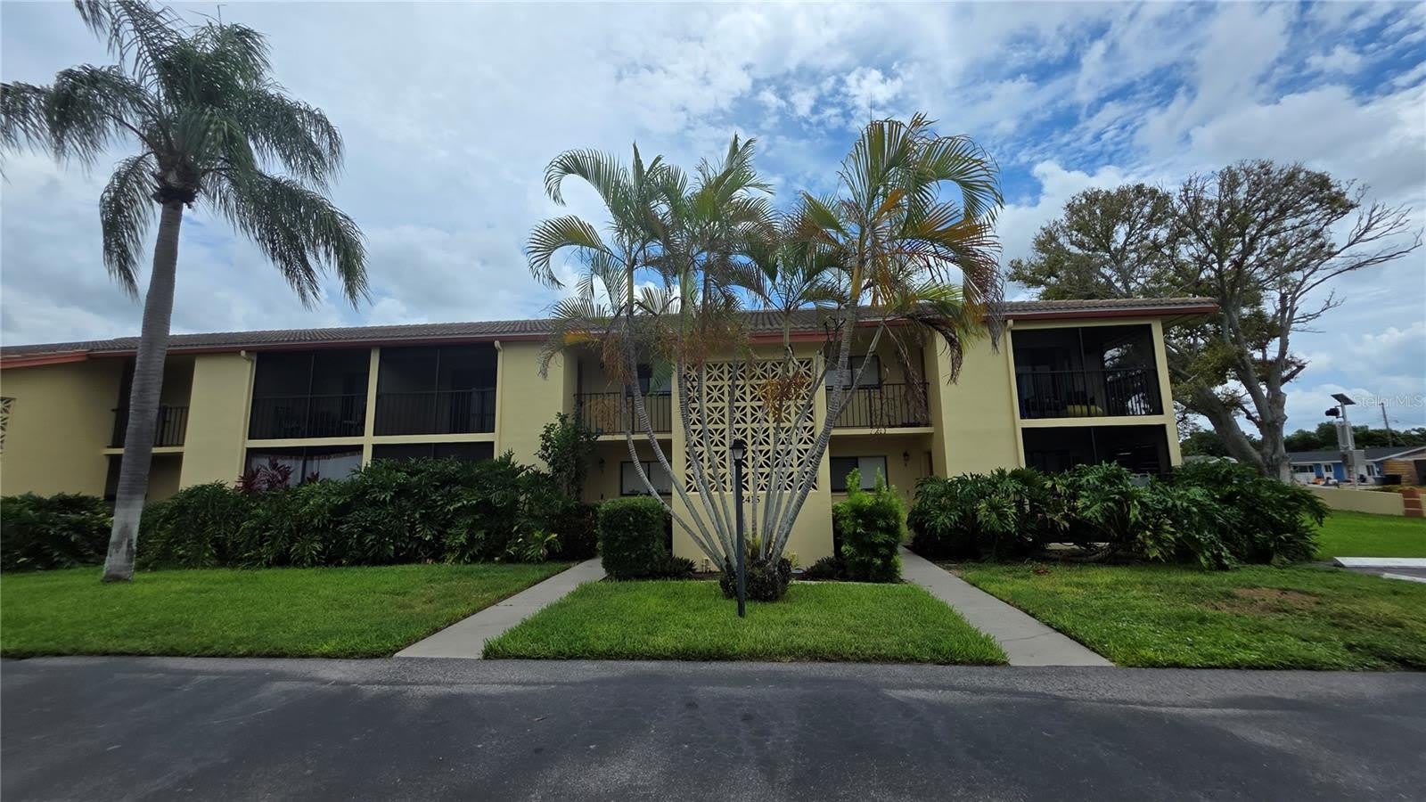 2415 BAYSHORE GARDENS Parkway – photo 3