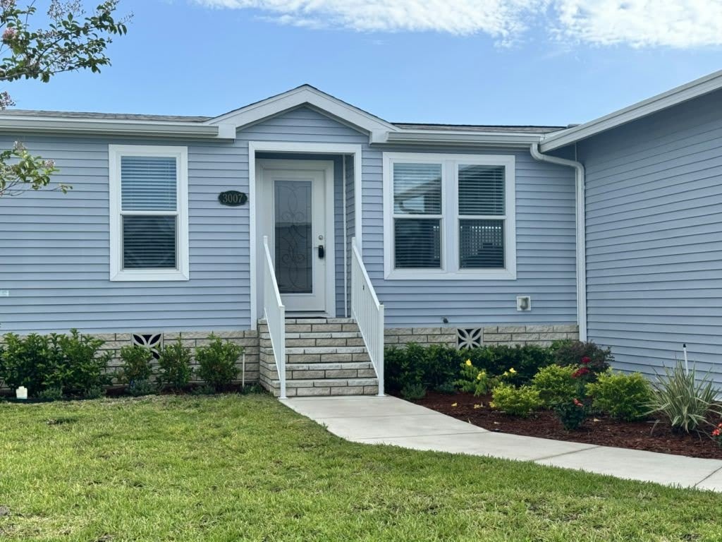 3007 SW 108th St – photo 1