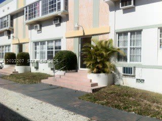 1612 Drexel Avenue – photo 1