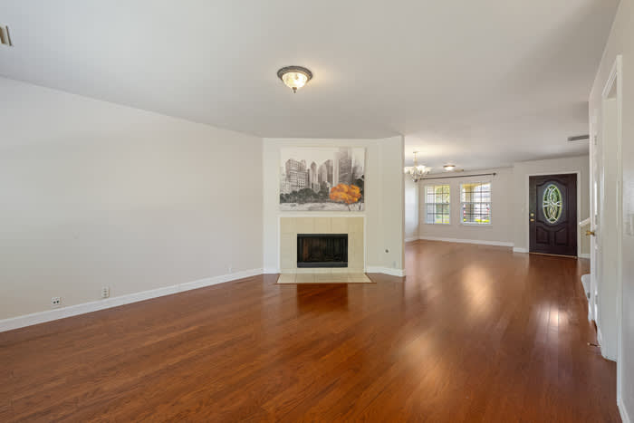 14716 Lantern Drive – photo 4