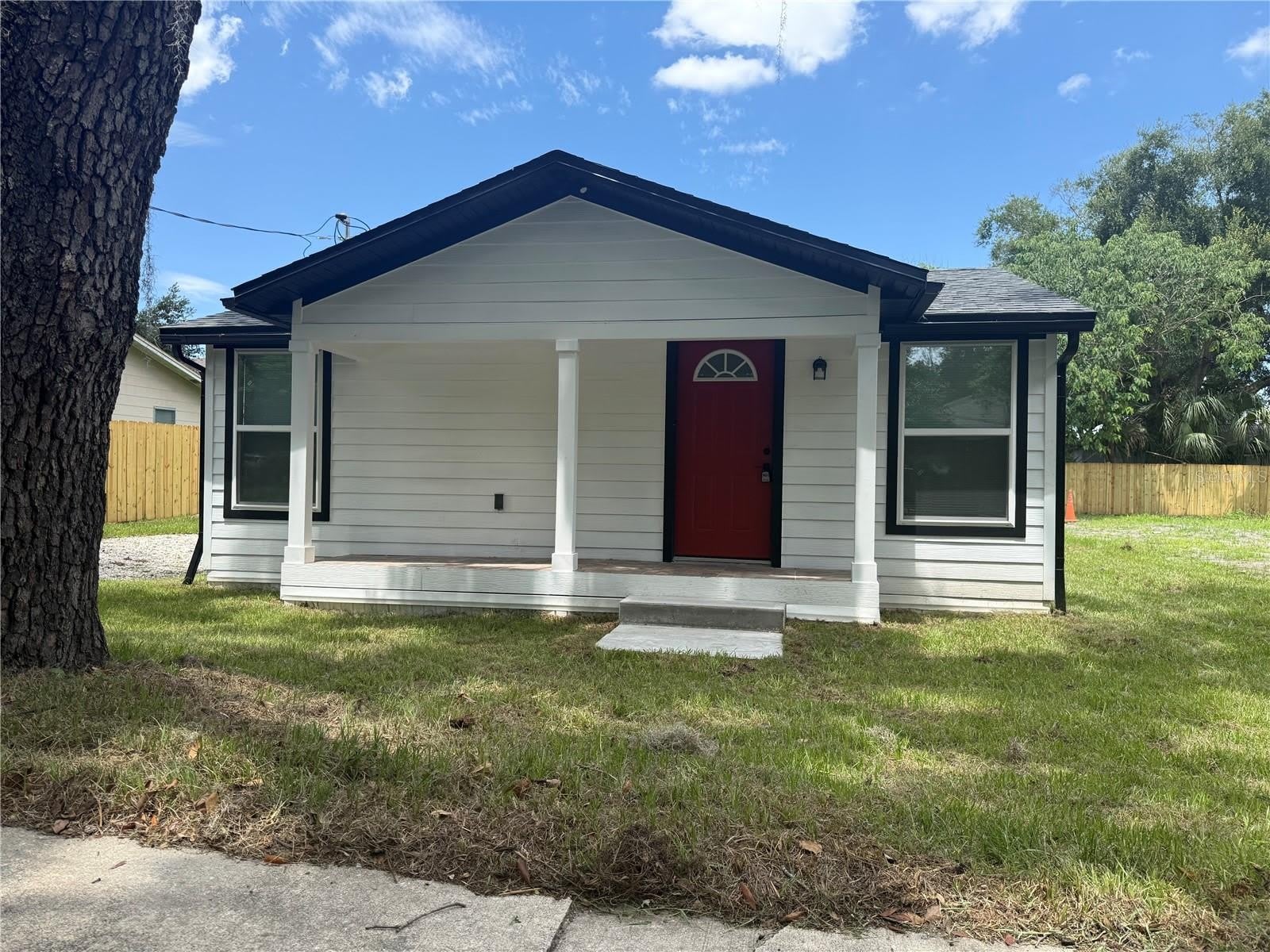 225 E WARREN Avenue – photo 3