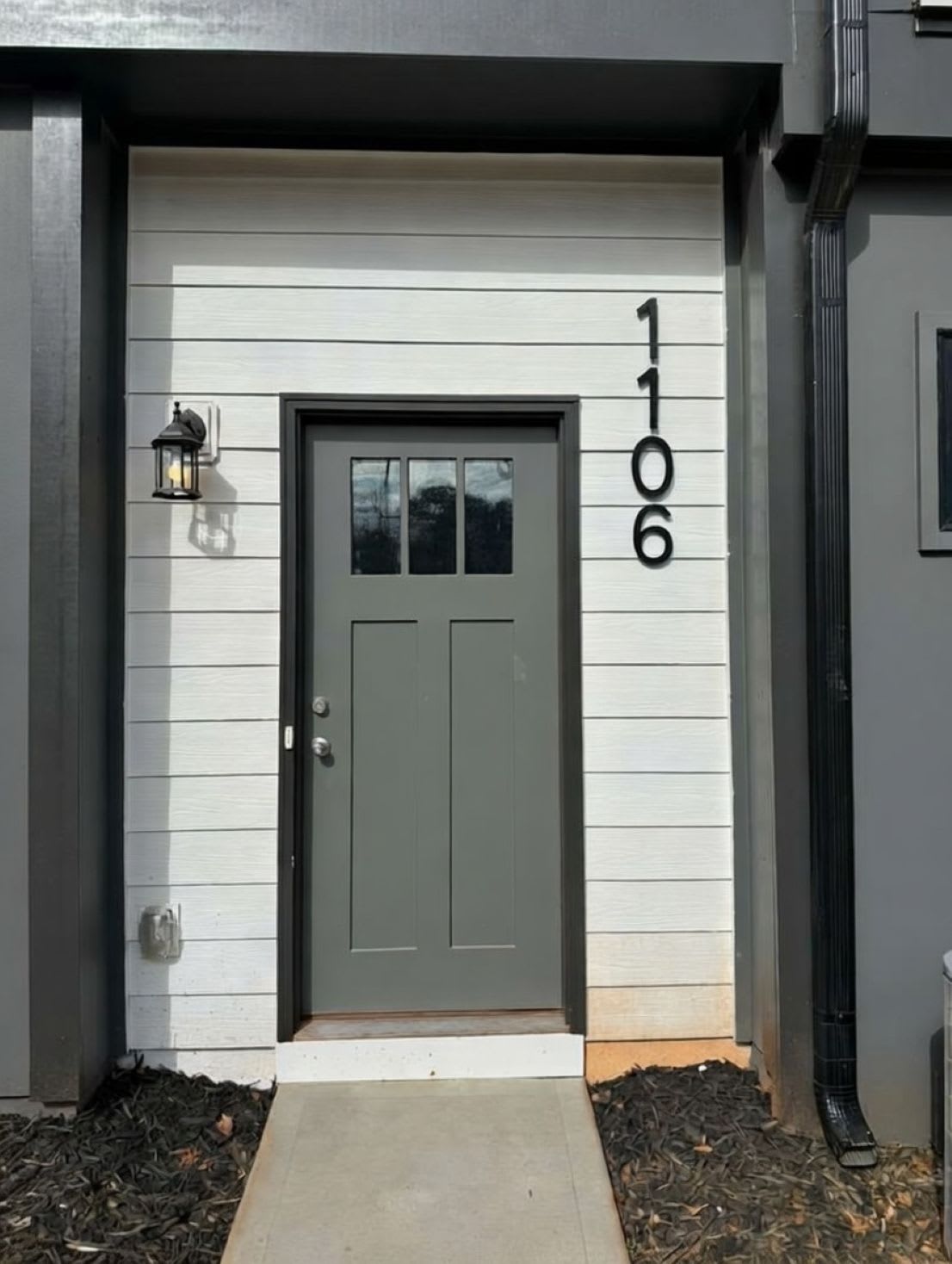 1106 Ivan Drive – photo 2