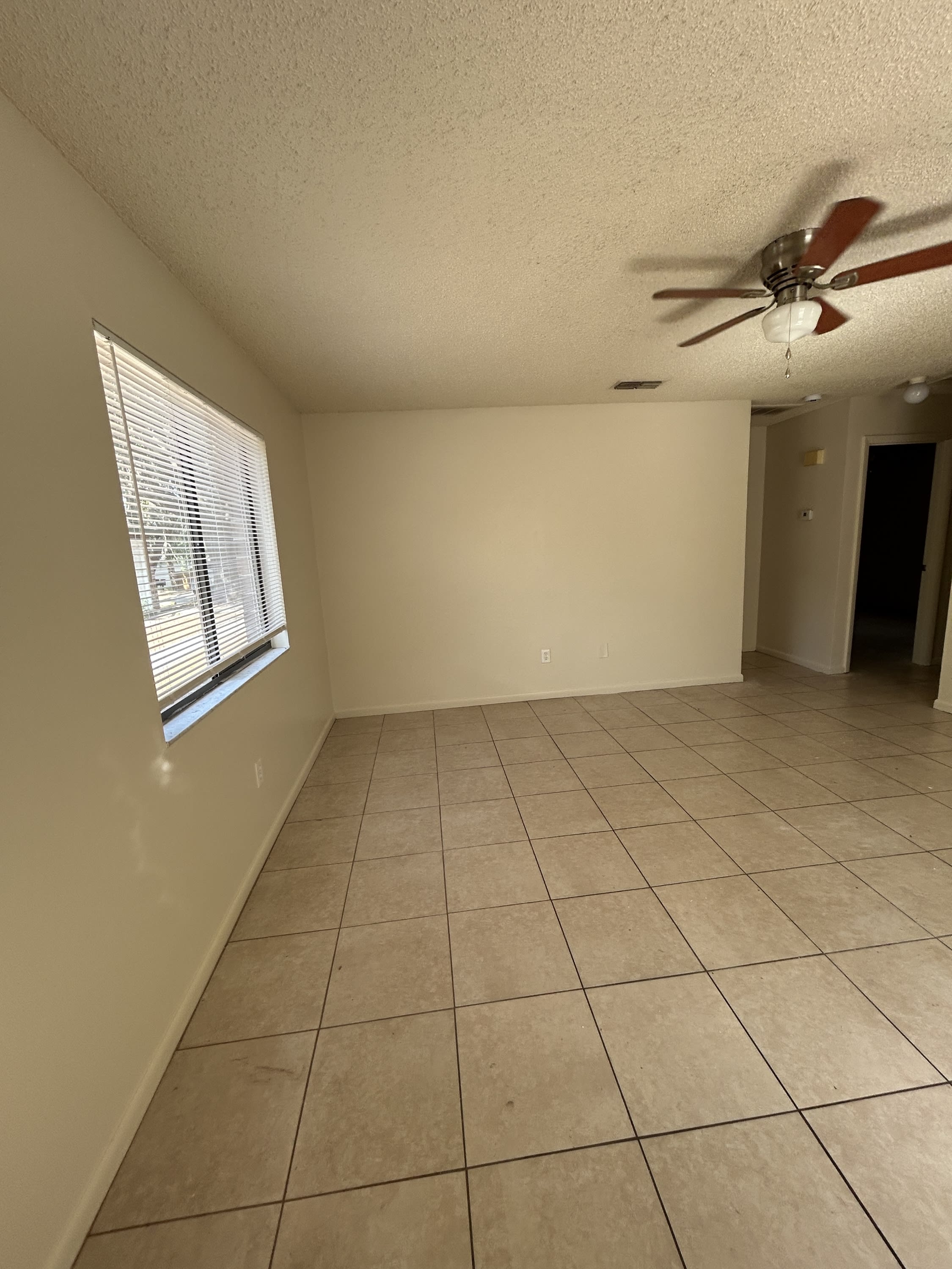 525 Central Ave. – photo 2