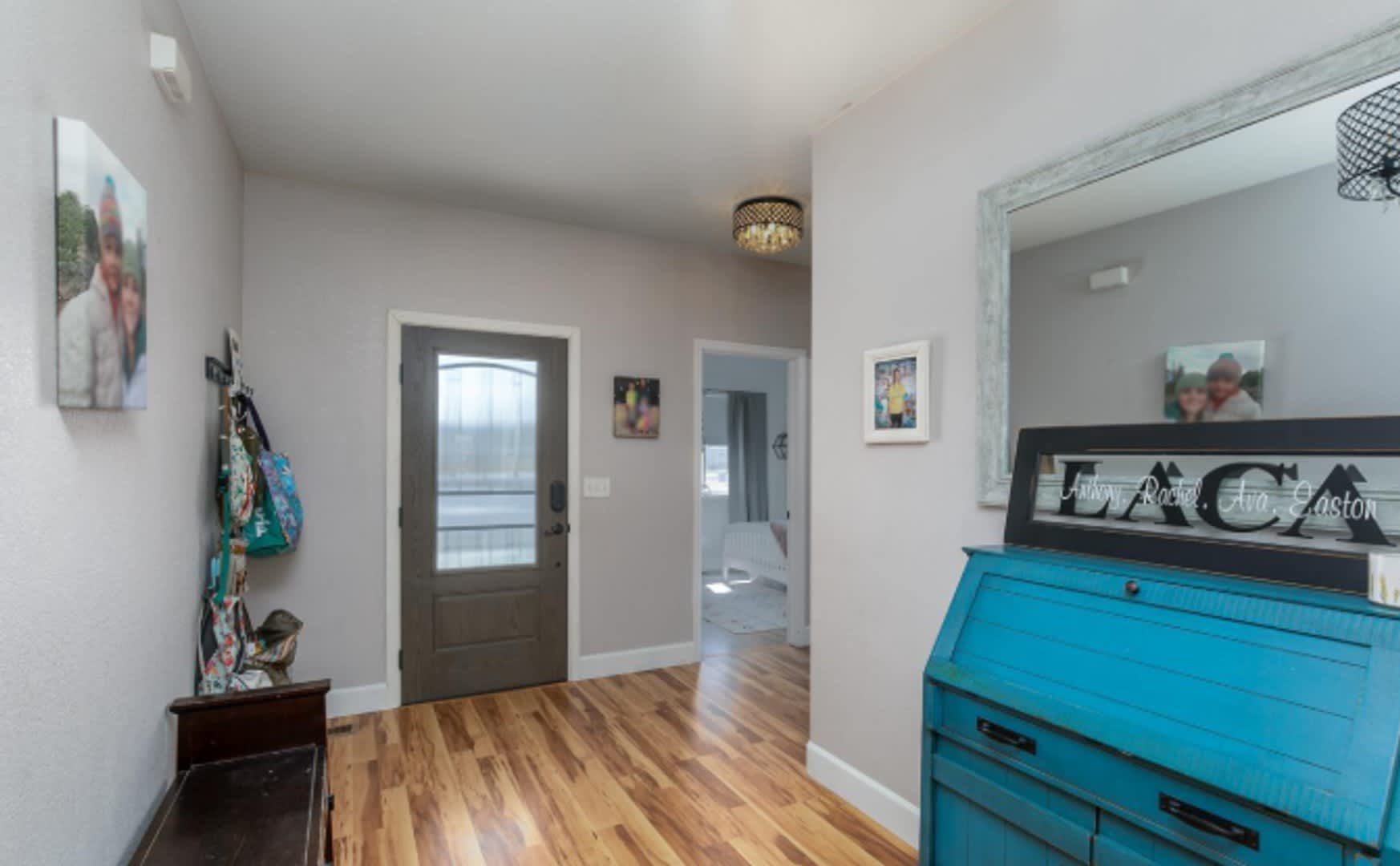 Military-Friendly Rental – 3BR/2BA Reno Home – photo 4