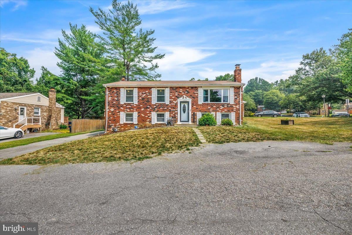 11603 BUTLERS BRANCH Road – photo 1
