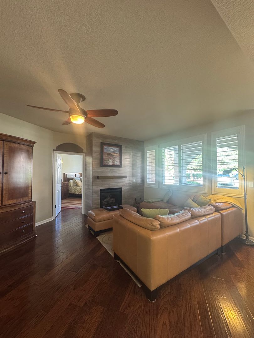 Wow Factor Alert Fully Furnished Remodeled 2Bd 2Ba First Floor Condo In Wingfield Springs – photo 1