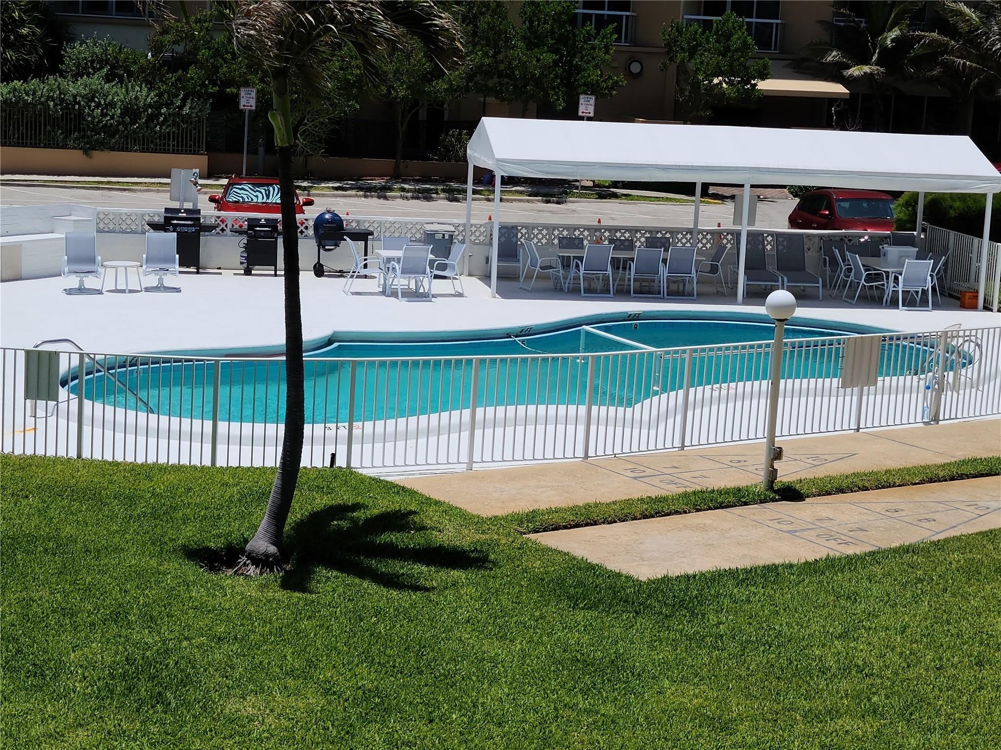 1300 N OCEAN Boulevard – photo 2