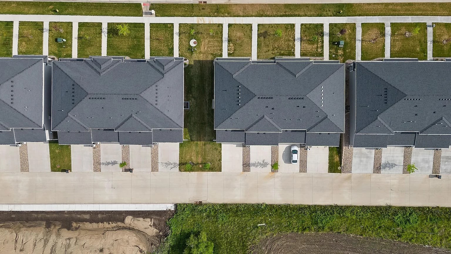 16637 Wilden Drive – photo 4