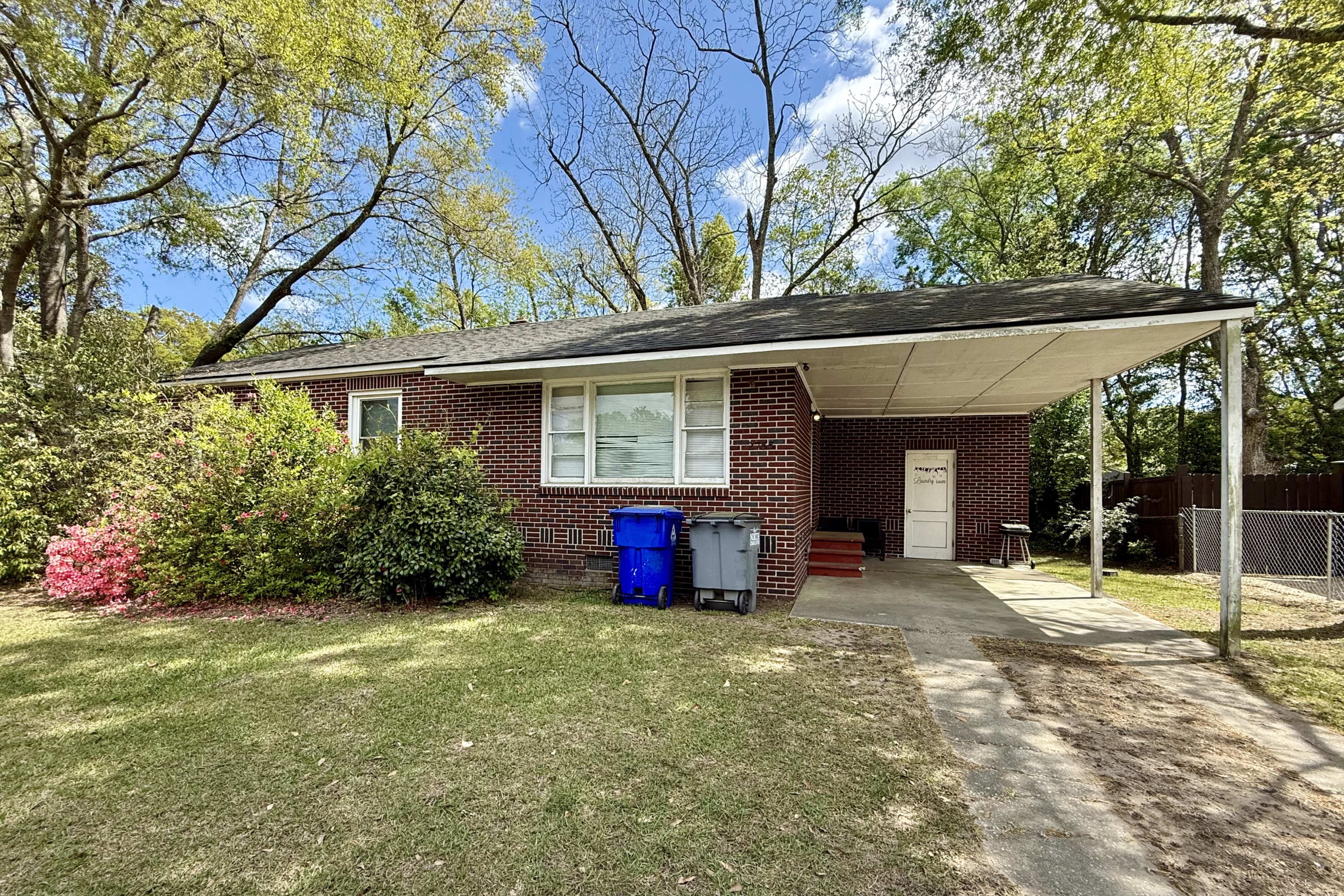 2755 Louise Dr – photo 2