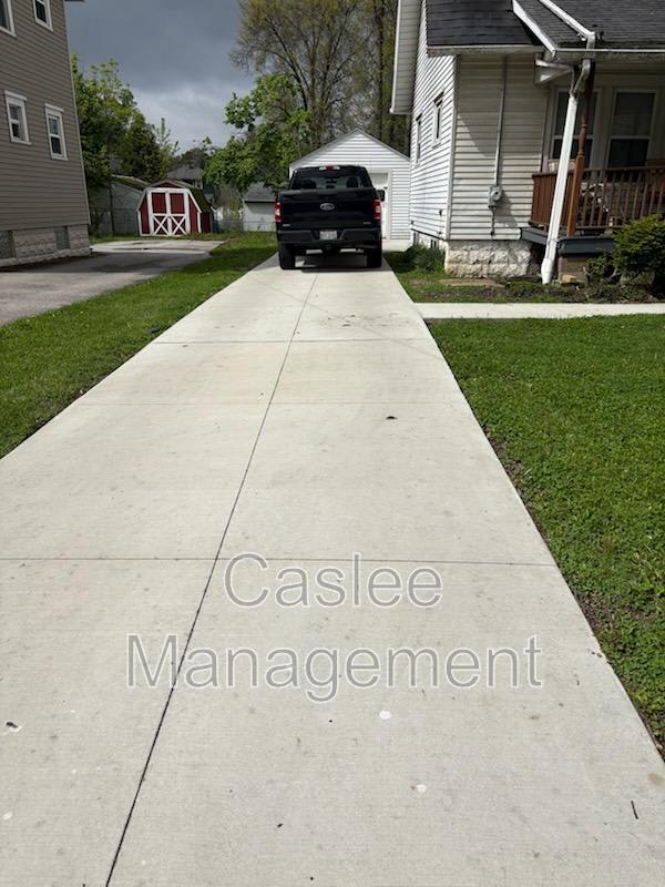 2874 BAILEY RD – photo 2