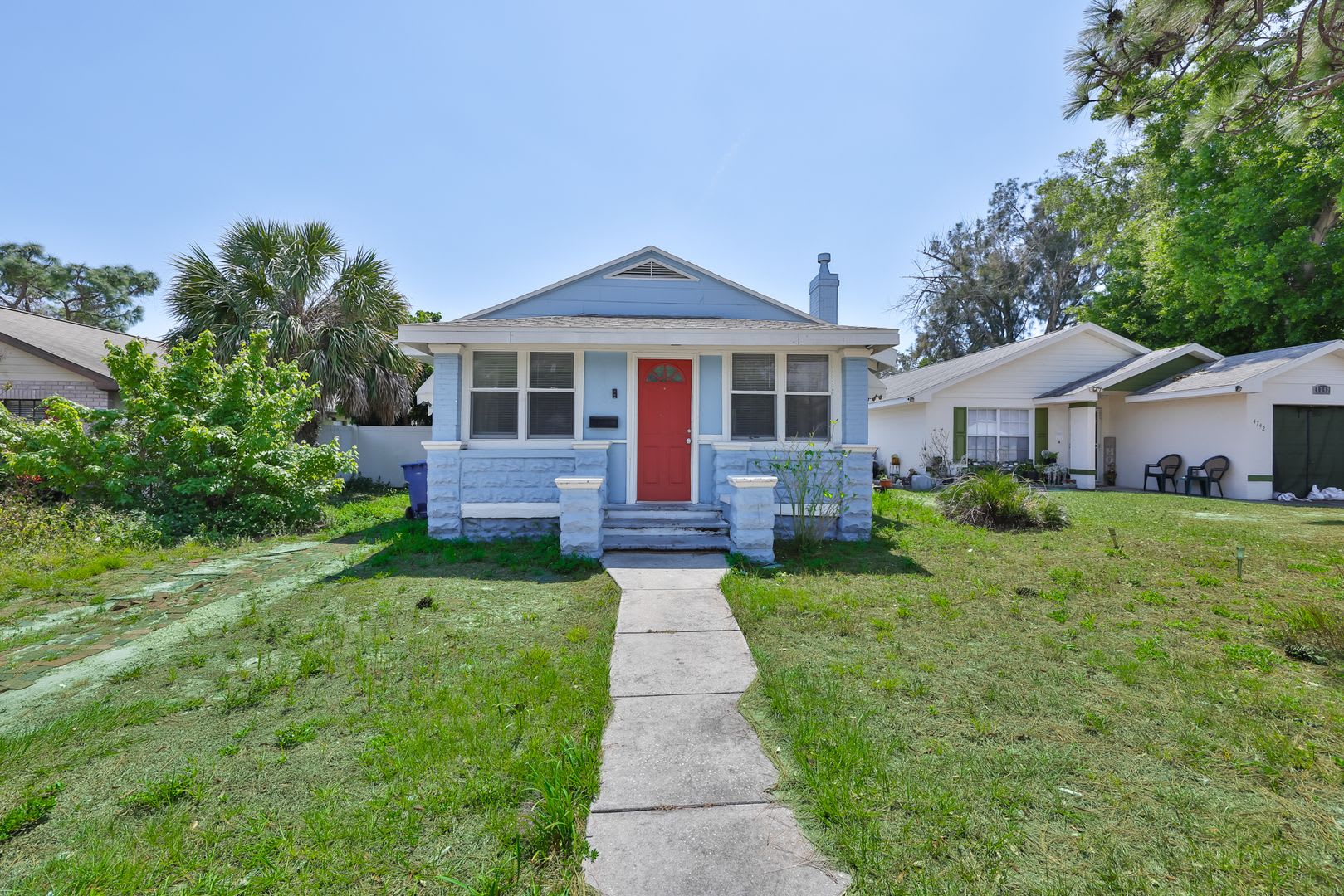 Exquisite Remodeled Retreat 4 Bed 1 Bath Gem In St Petersburg – photo 2