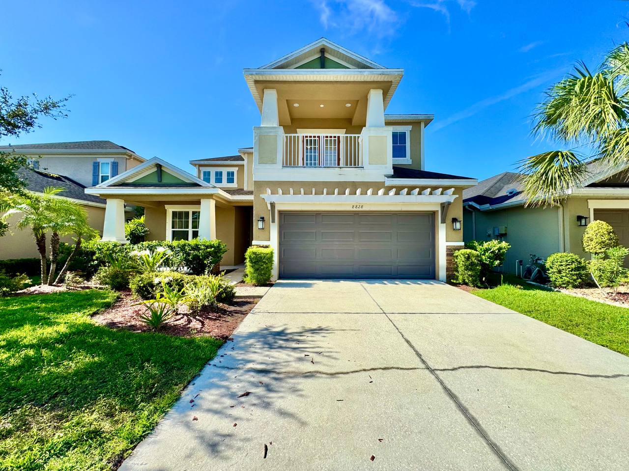 8828 Tropical Palm Dr – photo 1