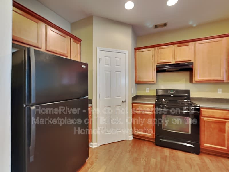 2823 Gower Way – photo 4