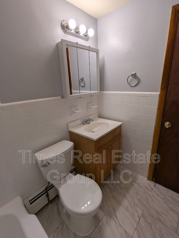 708 Carmen Drive – photo 2