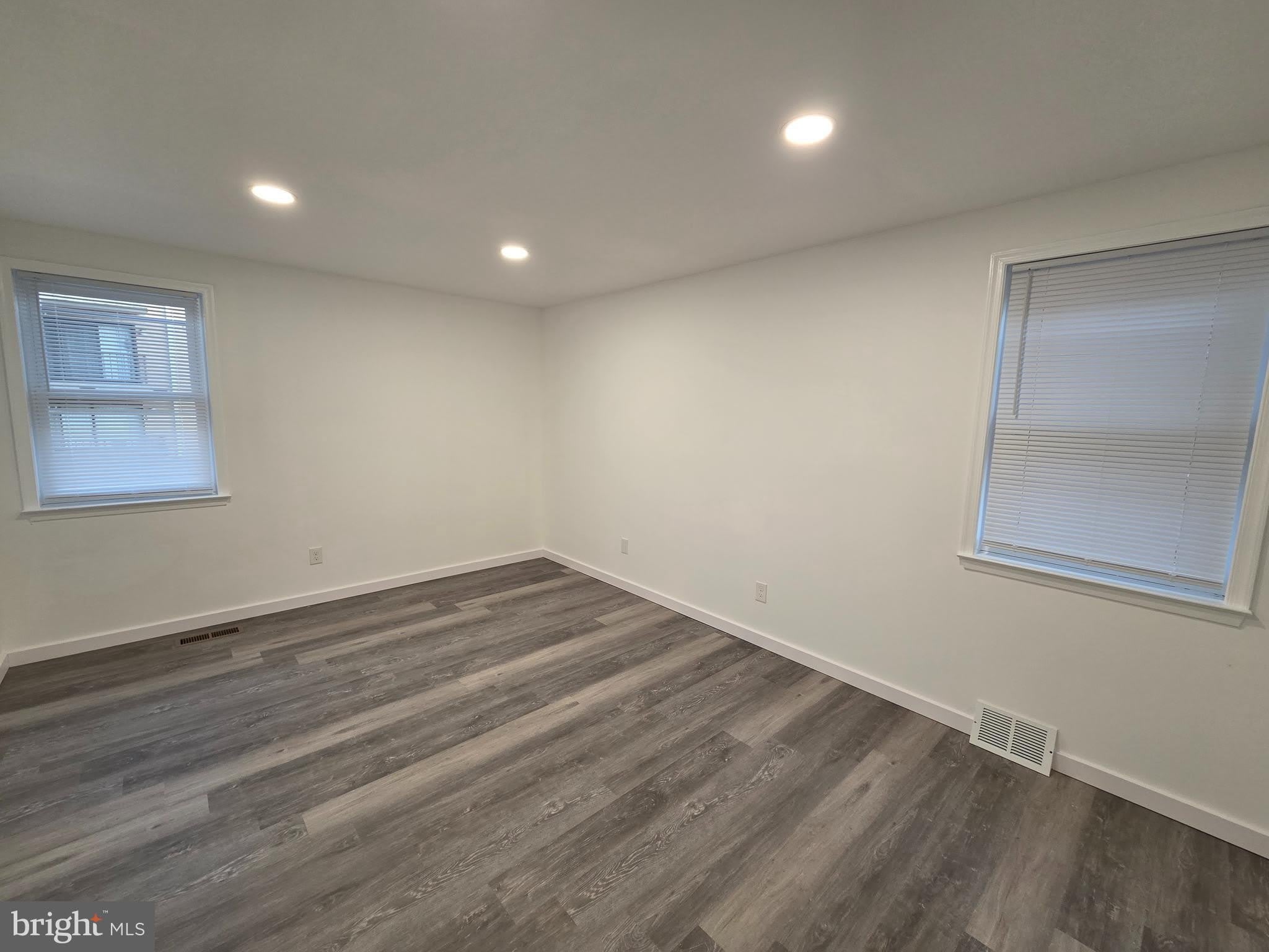 8947 ALTON Street – photo 5