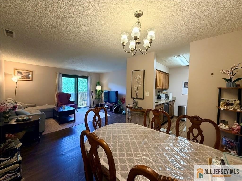 5215 Ravens Crest Drive – photo 3