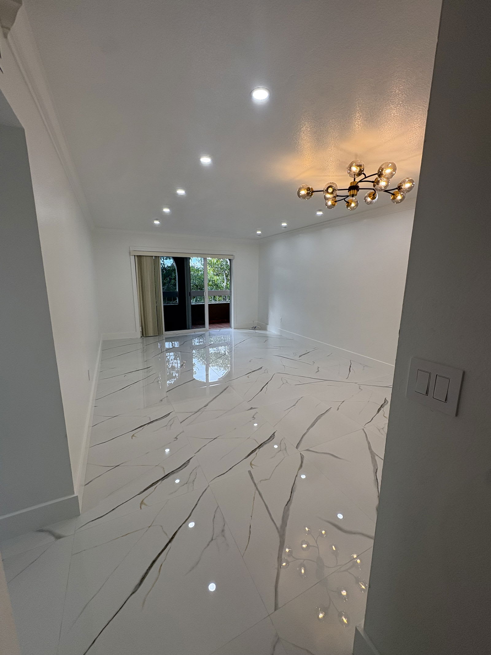 7707 Camino Real – photo 1